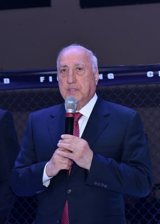 Zakir Fərəcov: "102 Yaşlı Liderlik Fəlsəfəsi: Heydər Əliyevin Müstəqillik Dərsi"